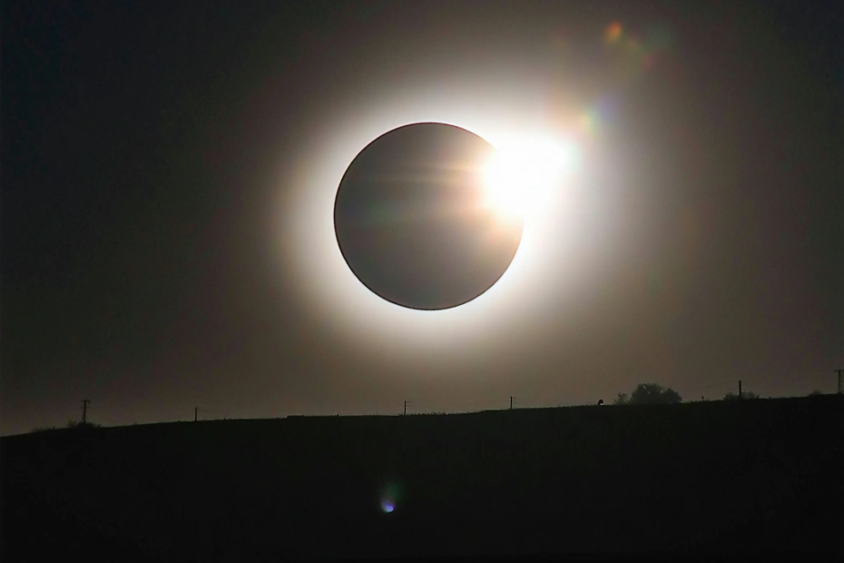Spektakuläres Himmelsereignis: Die totale Sonnenfinsternis 2026